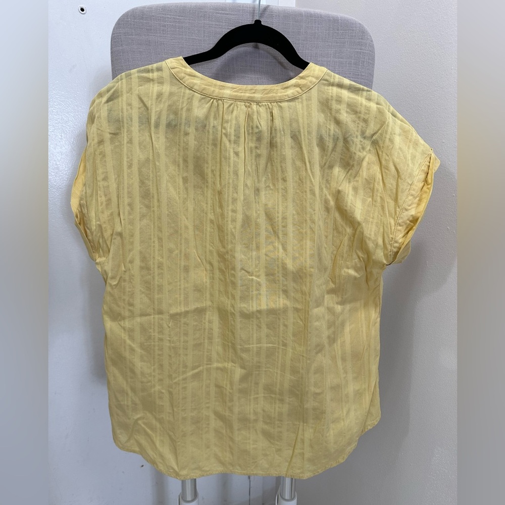 Blouse - Picture 2 of 5